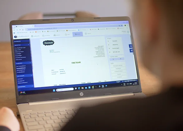 Werken met e‑Boekhouden.nl op laptop